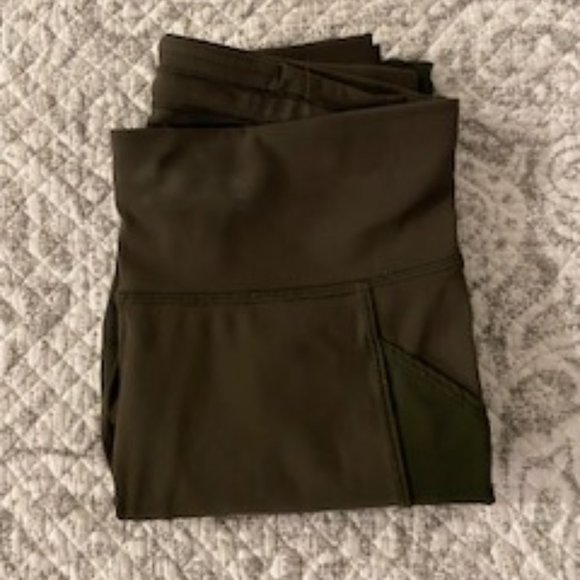 Lululemon Olive Green Leggings - Size 6. Gently used - Picture 2 of 2